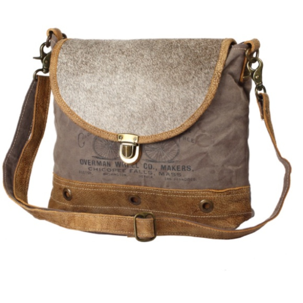 Roan Messenger Bag